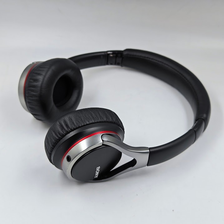 Sony MDR-10RC On-Ear Wired Stereo Headphones