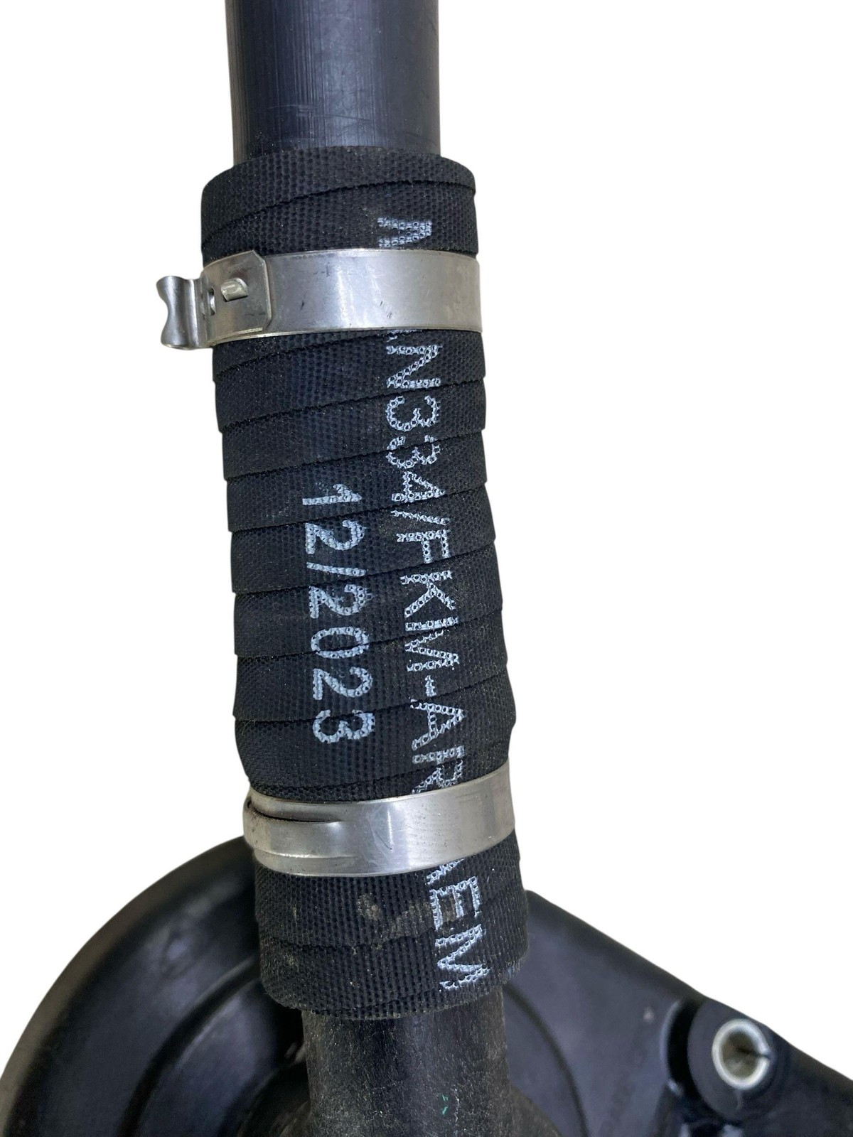 2024 MCLAREN ARTURA COOLANT RESERVOIR & OIL FILL CAP W/ HOSE 16FB702CP OEM
