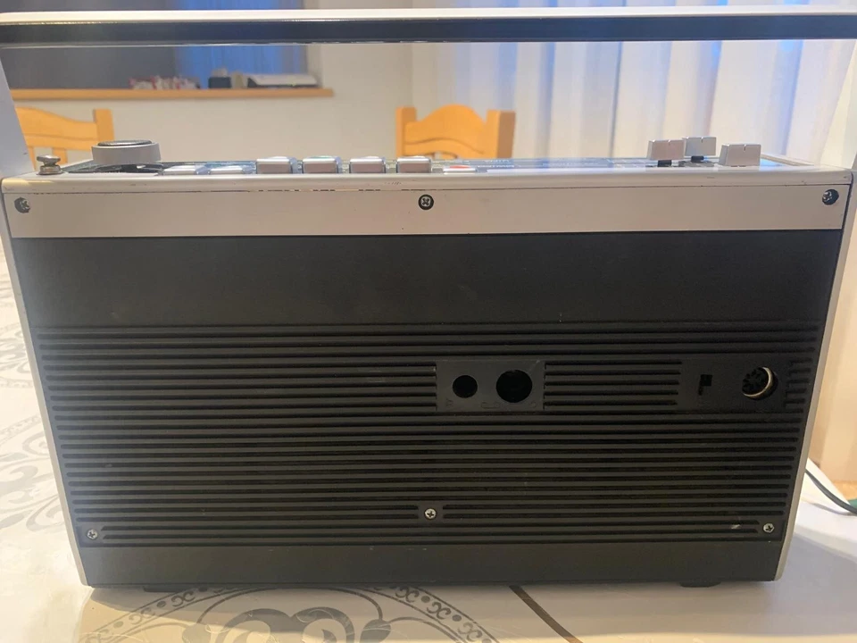 Telefunken BajazzoCompact Compact 201 Cassette Tonbandgerät Vintage Radio - Bild 3 von 4