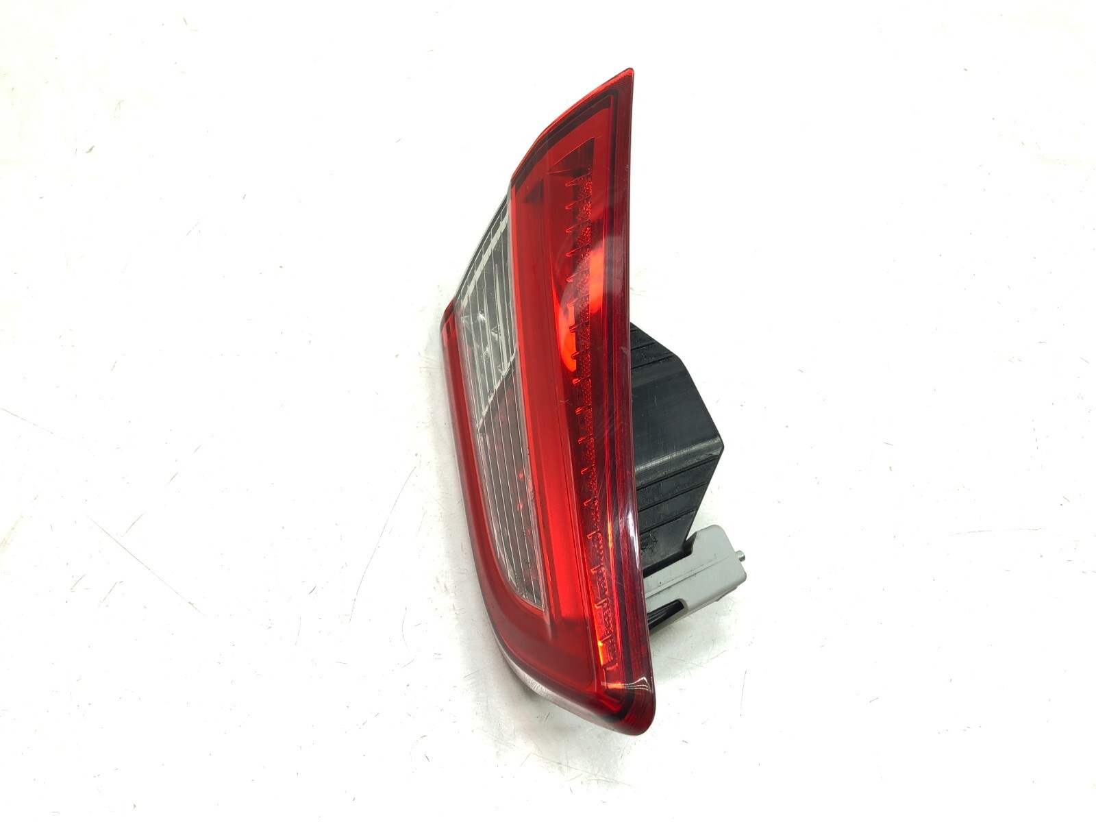 2014-2017 MASERATI GHIBLI S Q4 LEFT DRIVER REAR INNER TAIL LIGHT LAMP LED OEM.