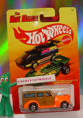 Hot Wheels 2011 The Hot Ones '40s WOODIE   neon orange; wood grain bw  