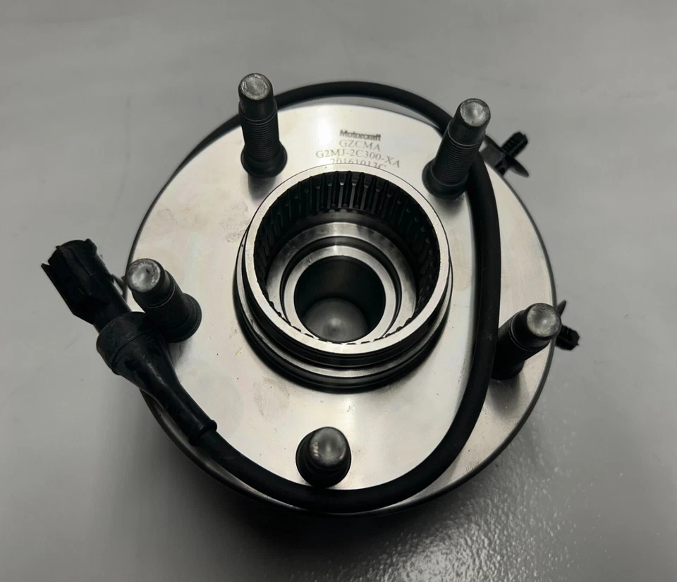 Wheel Bearing and Hub Assembly Motorcraft NHUB-18 fits 06-09 Ford Ranger - Image 3 of 4