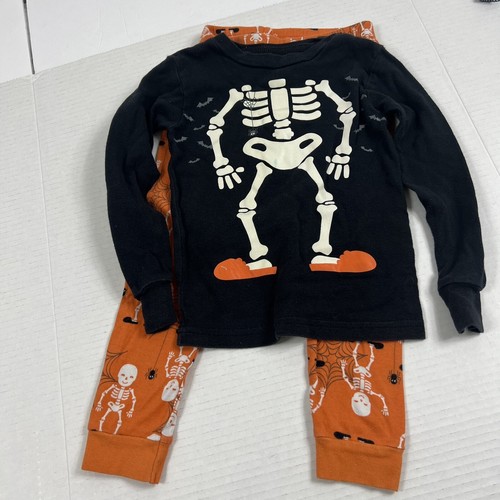Skeleton Halloween Boy's Girl's Size 4 pajama Set loungewear Orange Slippers Web