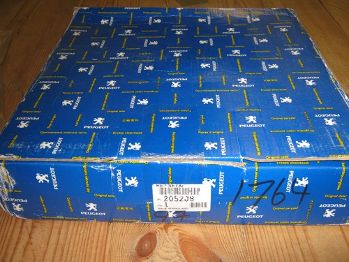 GENUINE PEUGEOT 307/407 DIESEL CLUTCH PART 2052J8