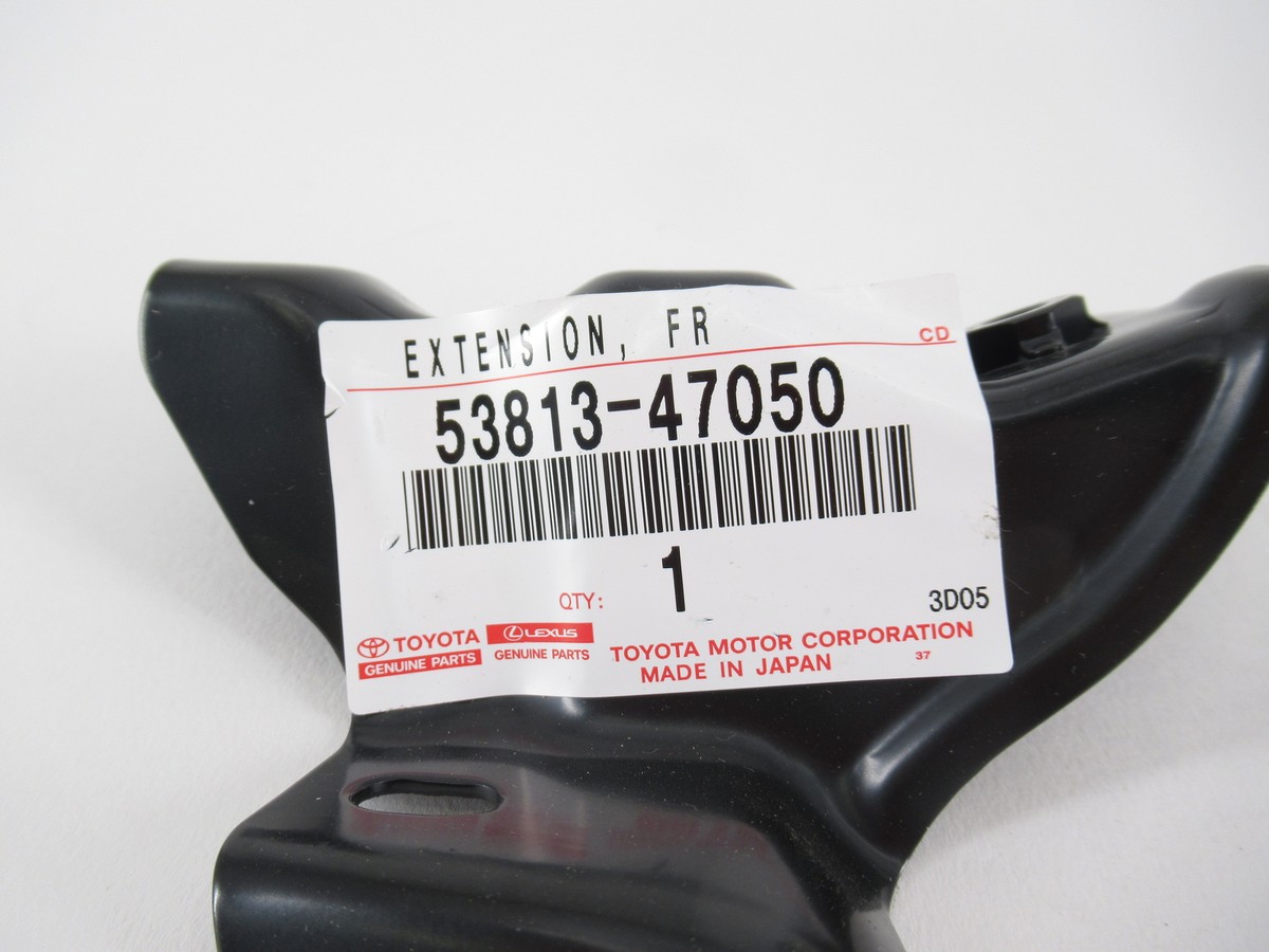 Genuine OEM Toyota Lexus 53813-47050 Passenger RH Front Fender
