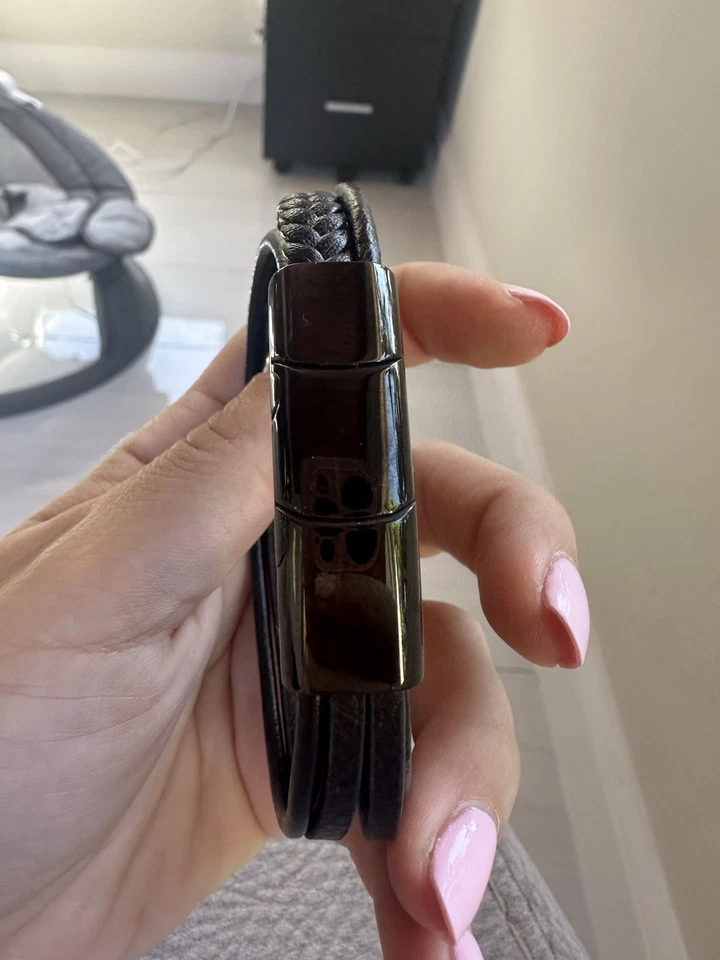 18K Cross saint charbel Gold Men's Leather Bracelet Stainless Steel Buckle - Image 4 of 4