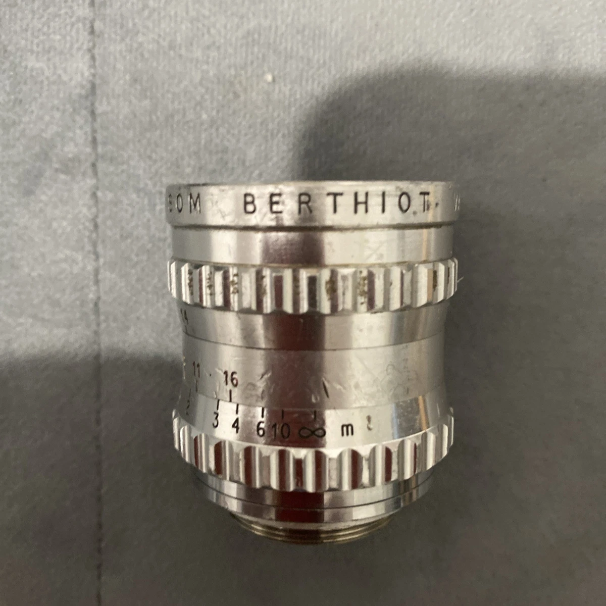 RARE SOM BERTHIOT CINOR 1 :3,5 100mm D Mount +Pare Soleil 245