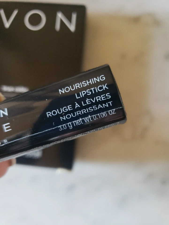 AVON True Color 8-in-1 Eyeshadow Palette STARRY NIGHTS + Lipstick RUBY KISS - Image 2 of 4