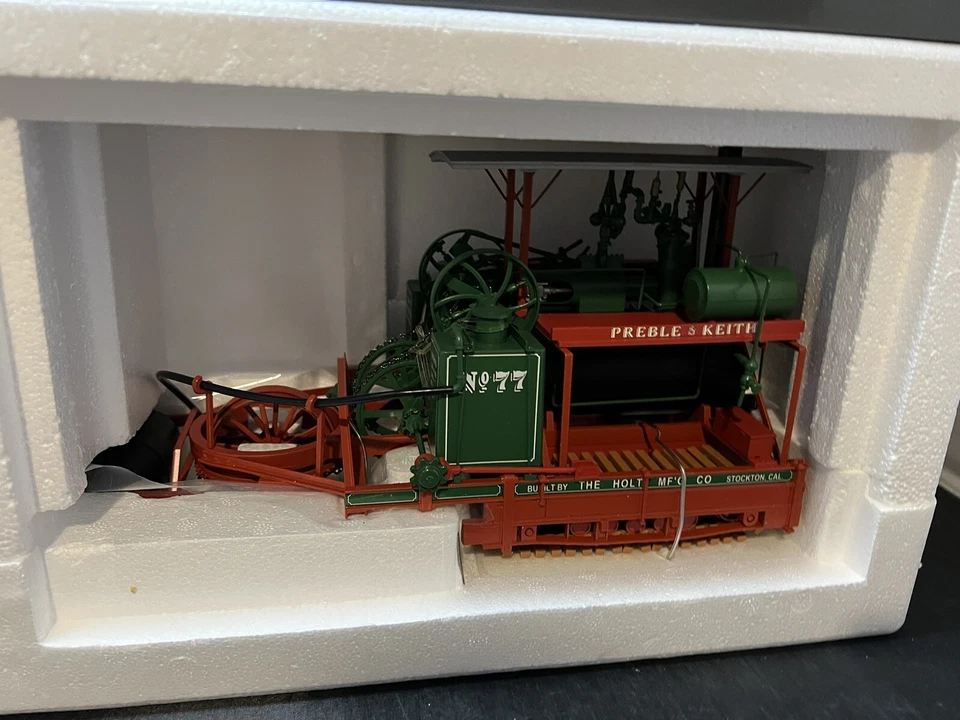 Caterpillar Holt No. 77 Track-Type Steam Engine By SpecCast 1/32 Scale - Image 2 of 4