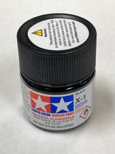 Tamiya "Mini" Acrylic model paint - X-1 81501 Black gloss 