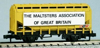 N scale.  MALTSTERS (BREWERS) ASSOCIATION Covered Hopper Car - Peco, England
