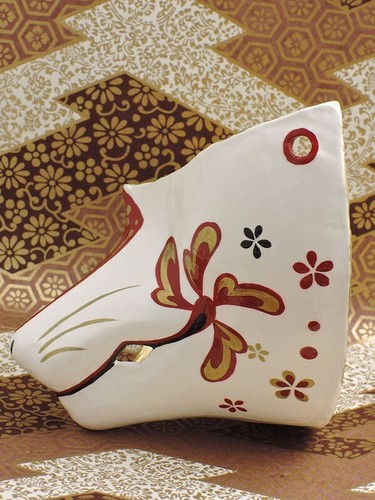 Komendo Shirogane Half Face Hand Painted Kitsune Mask Fox White Paper Japan New - Picture 8 of 10
