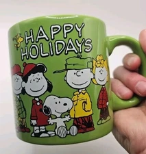 2013 PEANUTS WORLDWIDE LLC CHARLIE BROWN SNOOPY & GANG CHRISTMAS COFFEE MUG CUP