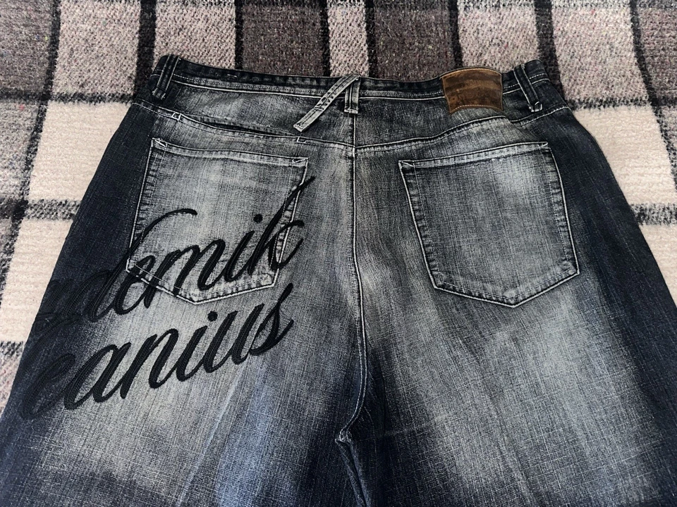 Pantalones de mezclilla Akademiks para hombre talla 44 80 % algodón Hong Kong RN0100964 Foto 2 de 4