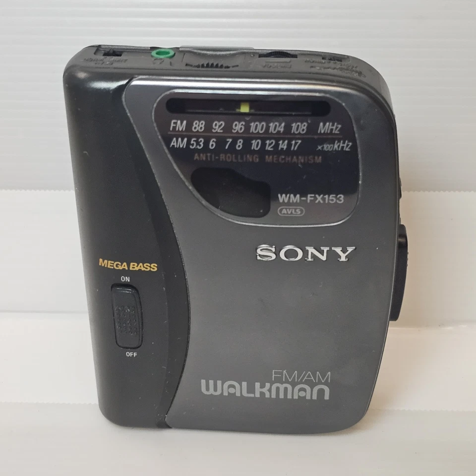Sony Walkman WM-FX153 Personal Cassette Player AM/FM Tested - Image 2 of 4