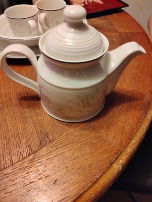 royal doulton Hampstead teapot vintage