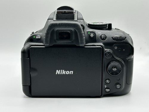 Nikon D5200 24.1MP Digital SLR Camera - Black - Picture 6 of 15