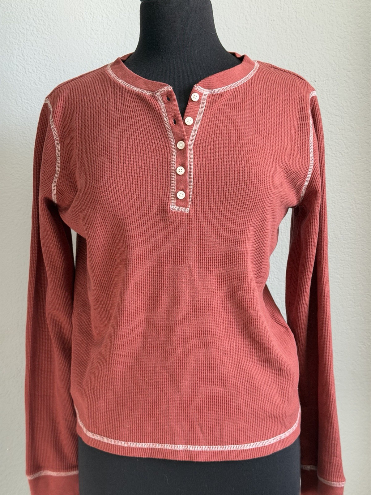 Levi's Red Waffle Knit Henley Button Front Long Sleeve Top Women L
