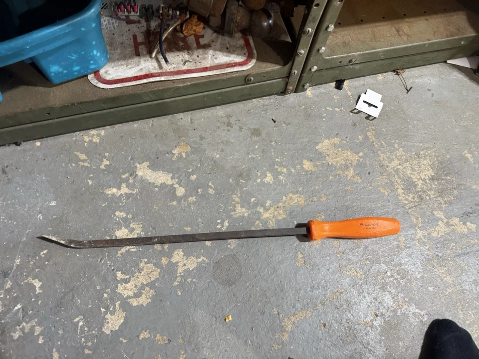 Herramientas a Presión SPB24A Barra de Palanca Larga 24" Mango Naranja Foto 2 de 4