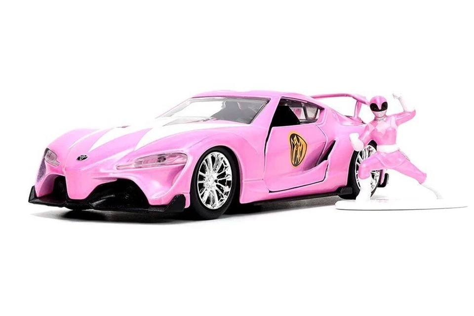 JADA TOYS - TOYOTA FT-1 Concept con POWER RANGER rosa - 1/32 - JAD33079 - Immagine 3 di 4