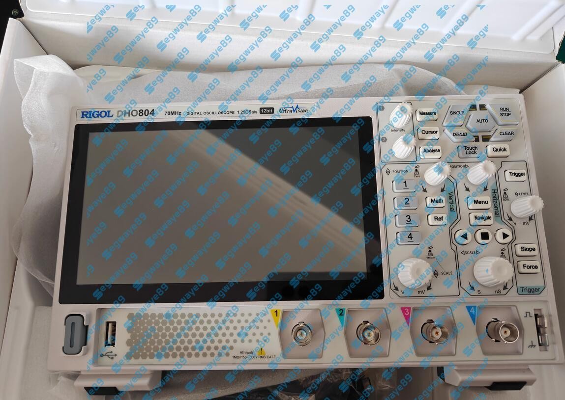 RIGOL DHO804 Oszilloskop – 70 MHz, 4 Kanäle, 12-Bit, 1.25 GSa/s, 7″ Touch, Type-C – Tragbar Für Feld Und Labor