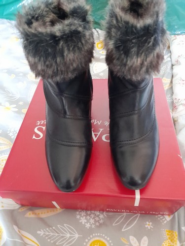 LADIES LOVELY BLACK ANKLE BOOTS WITH 
