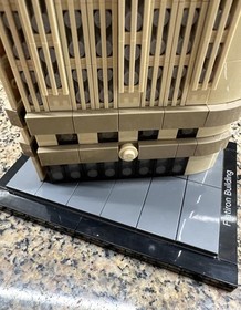 LEGO Architecture Flatiron Building 21023 Complete Built RETIRED SOLD AS IS