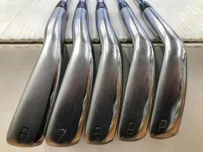mizuno JPX 921 Hot Metal Eisensatz 6-9, Pw 5tlg Flex Stiff AMT Dynamic Gold S200