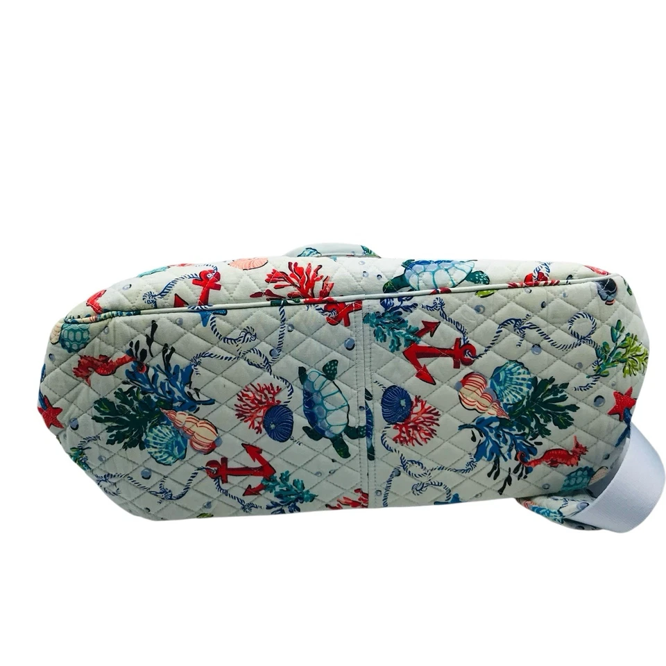 Vera Bradley Large Tote Grand Traveler Weekend Bag in "Anchors Aweigh" Pattern - Image 4 of 4