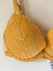 NWT LA PERLA Yellow Floral 36D Bra Boudoir Vamp Luxury Designer Romantic