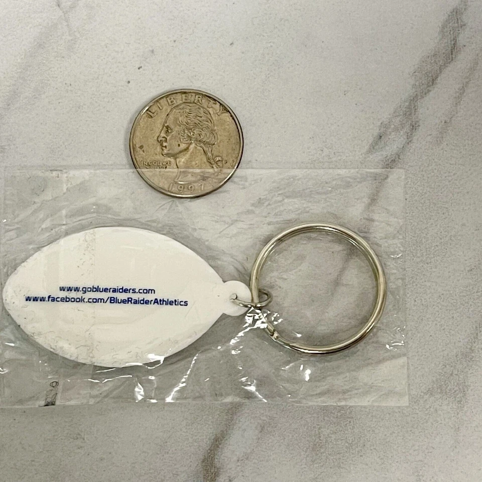 Llavero de fútbol americano Middle Tennessee State Blue Raiders Foto 2 de 4