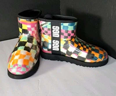 UGG Classic Clear Mini Boots Waterproof Women's Size 6 C#1