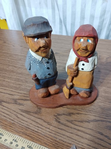 Vintage - Urban Gunnarsson - Flat Plane Wood Carving - Sweden Cute Couple