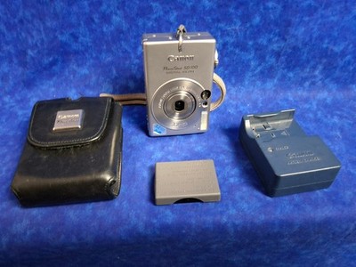 Canon PowerShot SD100 3.2MP Compact Digital Camera with Charger