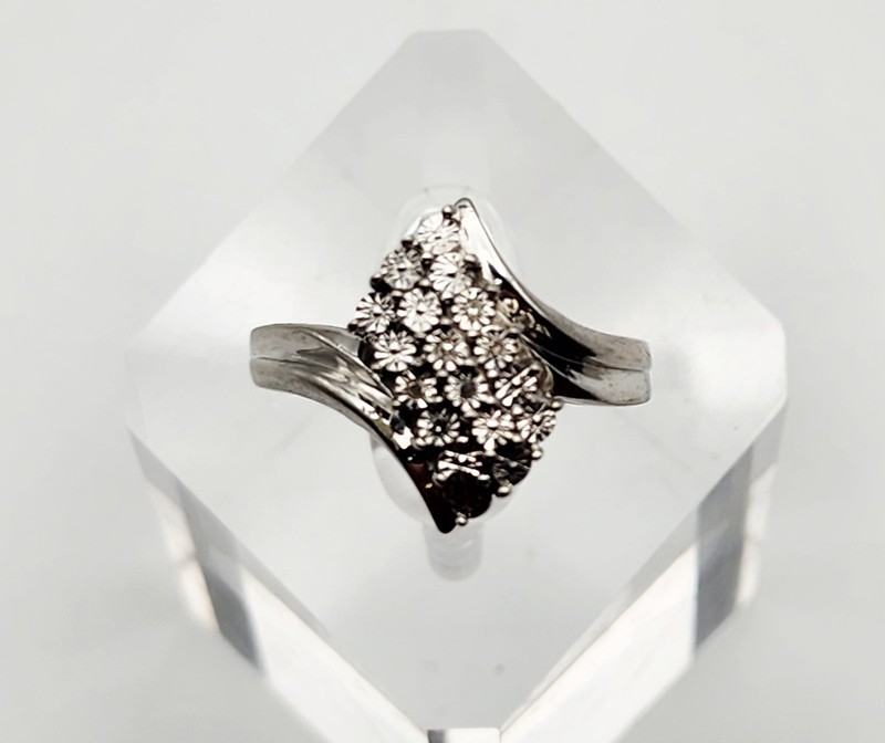 Damien Jewelry Inc Sterling Silver Genuine Diamond Diamond Cut Bypass Ring 7.25