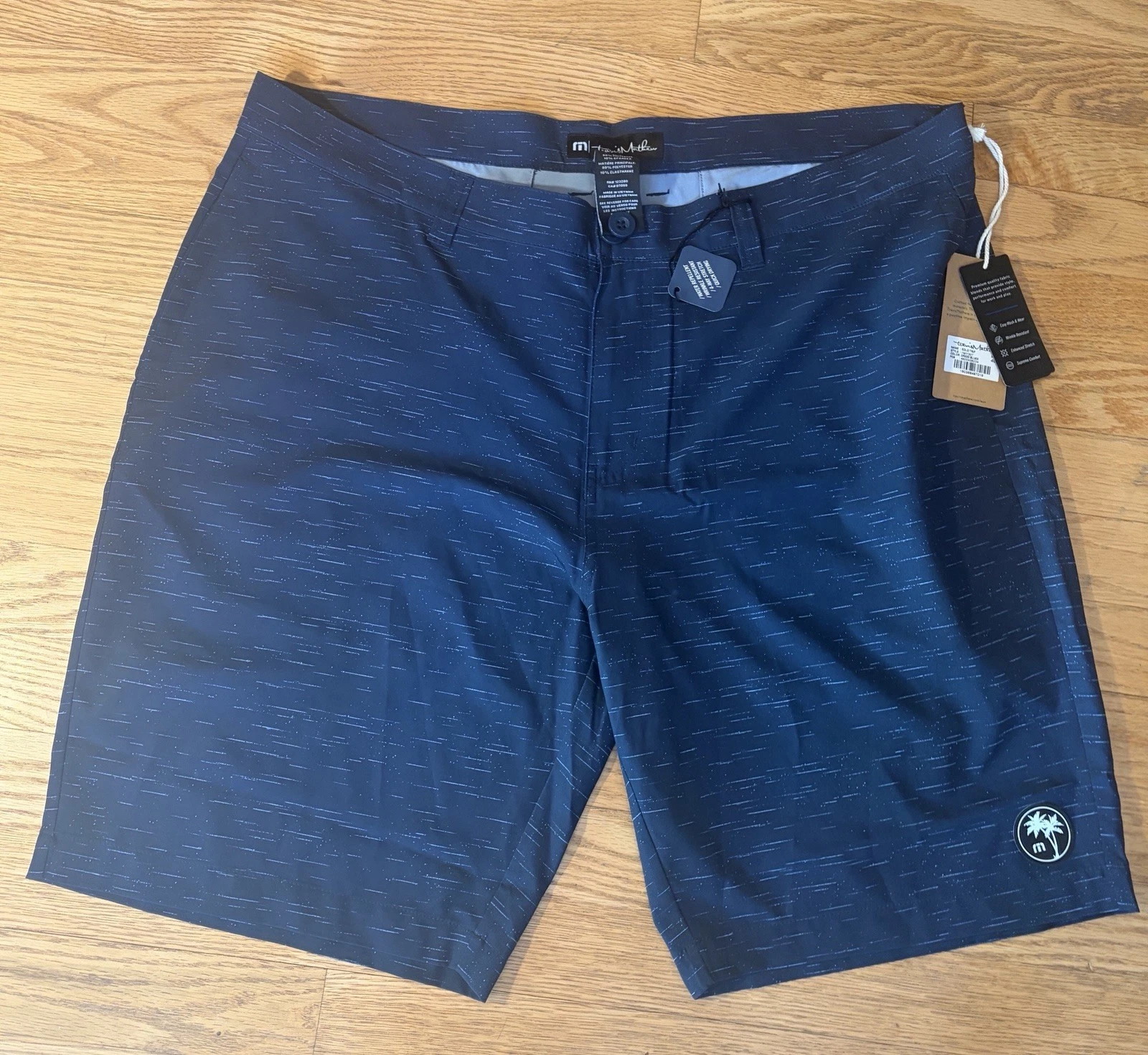 Travis Mathew NWT Hybrid Swim/Travel Shorts Navy Print 40