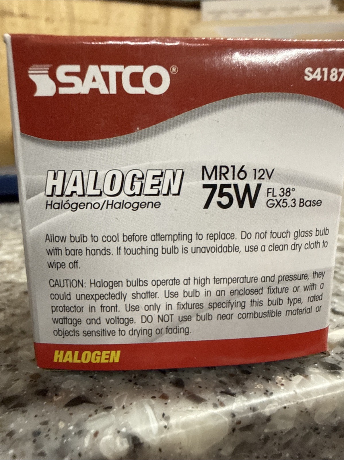 SATCO S4187 EYC 75 WATT MR16 GX5.3 BASE 12V LENSED FLOOD REFLECTOR LIGHT HALOGN