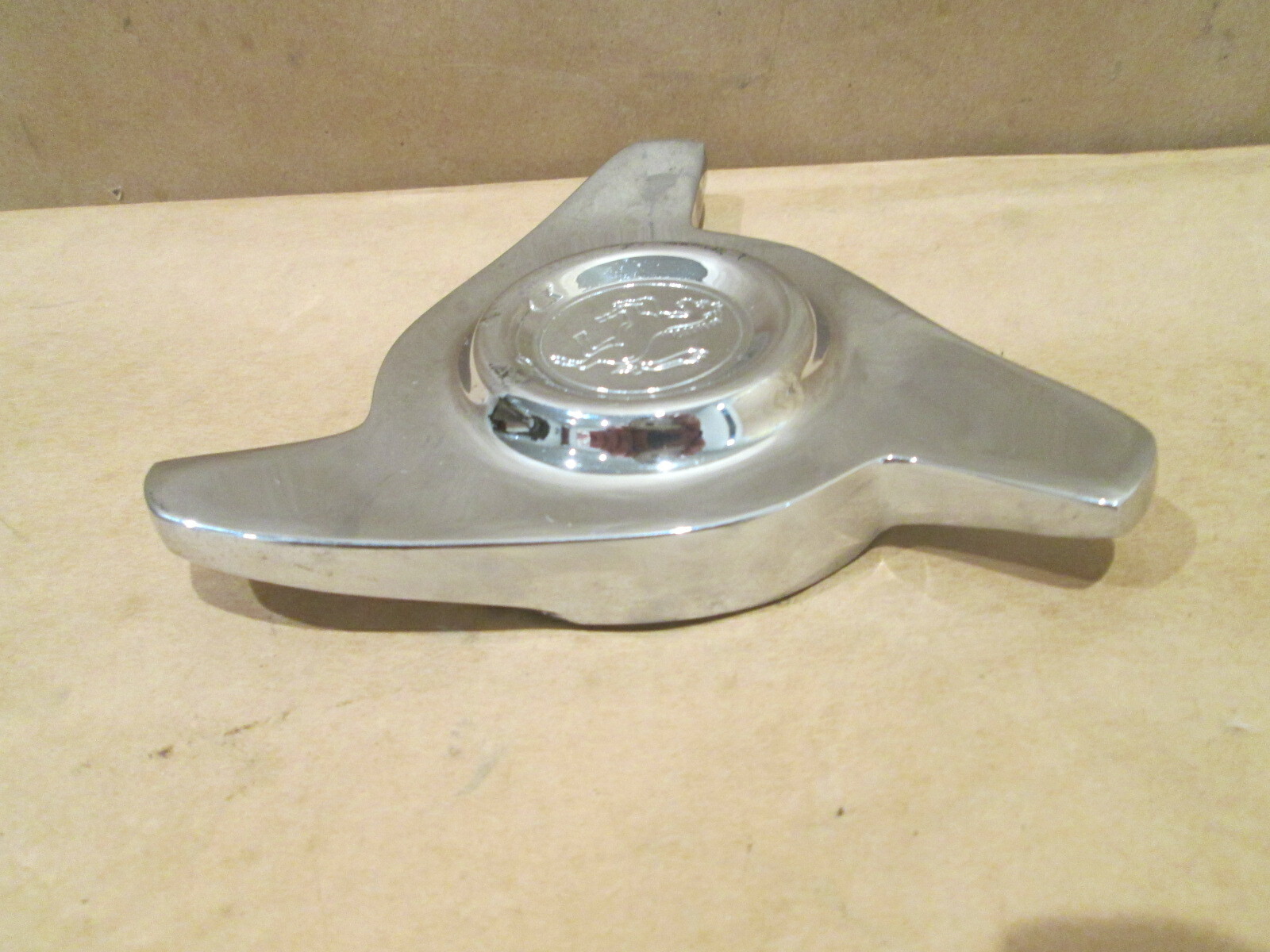Ferrari 365,512 LH Wheel Hub Nut / Knock Off RH Thread P/N 110524