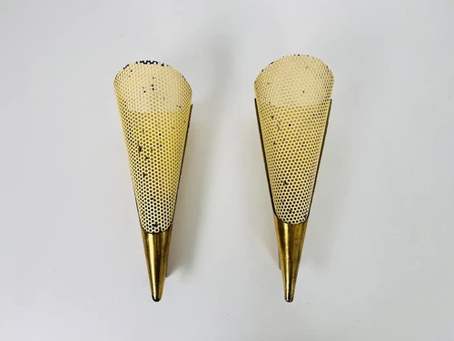 Par de apliques de pared perforados de latón alrededor de 1960 lámpara de par... - Imagen 6 de 15