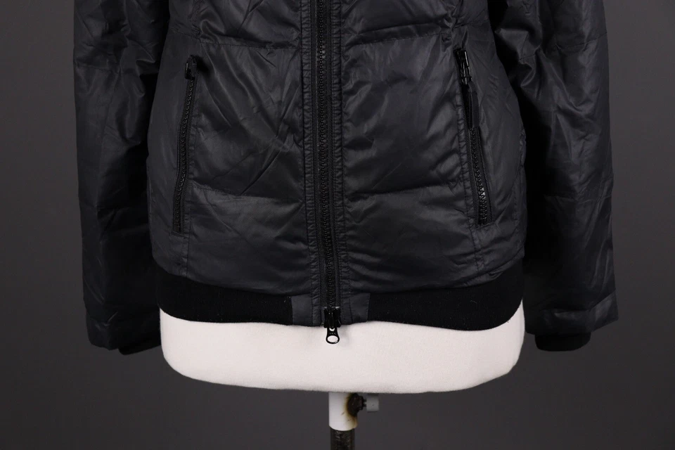 Chaqueta TRUE RELIGION Negra Multibolsillo Cremallera Completa Con Capucha Plumón de Pato Talla XS Foto 4 de 4