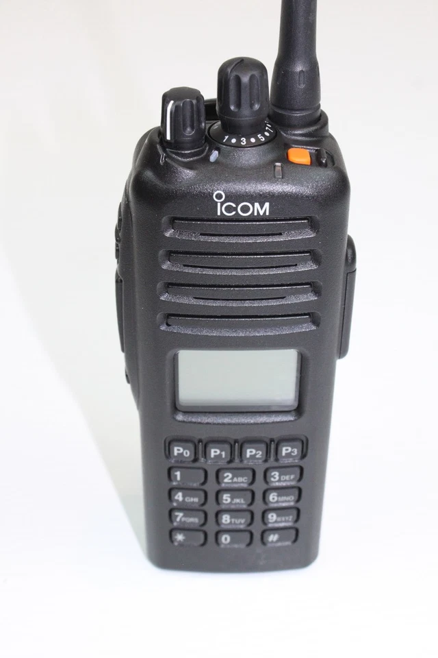 Icom IC-F70T (13) F70T VHF 136-174 256 Channel 5W Full Keypad MDC - Image 2 of 4