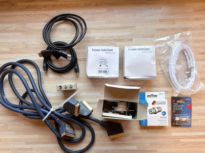 TV Kabel & Zubehör Set: HDMI, Scart, SAT F-Stecker, Dose braun teleCom