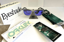 NEW Oakley Frogskins Heritage Collection Matte Clear w Violet Iridium Len 24-419