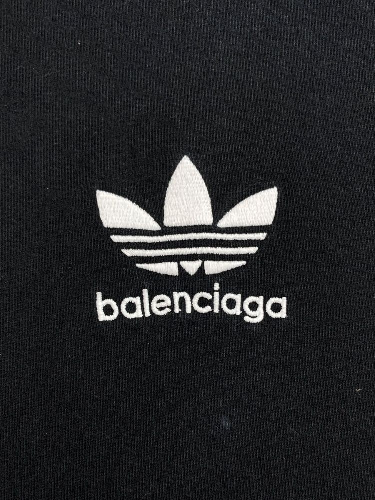 Balenciaga x adidas Hoodie Large Black Cotton Embroidered Pullover Used From Jap thumbnail 8