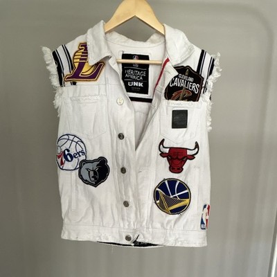 Unique UNK White NBA Jacket Team Patch Size M Officially Licensed