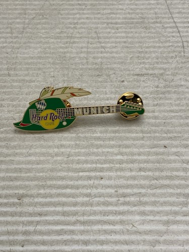 Hard Rock Cafe Munich Guitar Pin