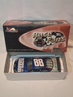 Motorsports Authentics 1:24 Dale Earnhardt Jr #88 National Guard Color Chrome
