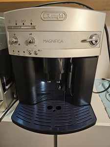 DeLonghi Kaffeevollautomat