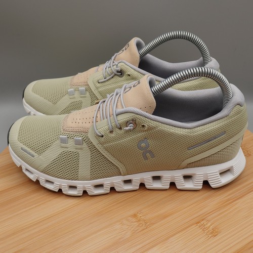 On Cloud 5 Sportschuhe in Haze/Sand (59.98154) – Damen US-Größe 8