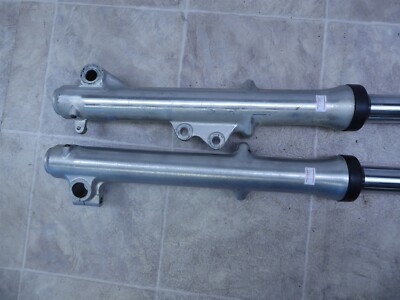 1981 Yamaha XJ650 Maxim Y164-1 Front Forks Suspensions Set Left